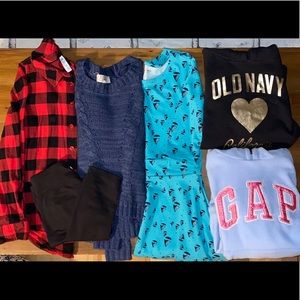 Girl’s clothes bundle